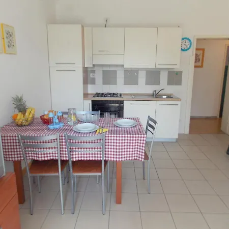Villa Verdi Apartments Grado Exterior foto