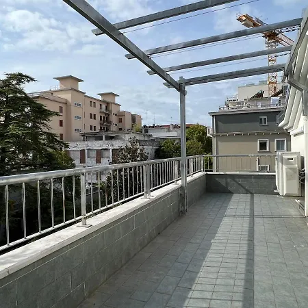 Villa Verdi Apartments Grado Exterior foto