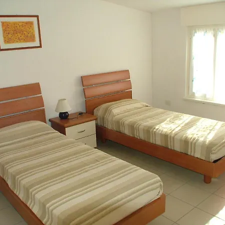 Villa Verdi Apartments Grado Exterior foto