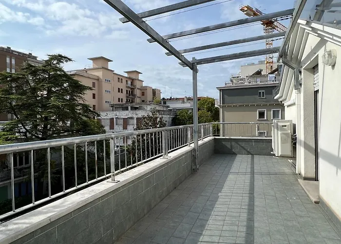 Villa Verdi Apartments
